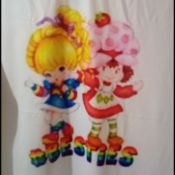 🍓Strawberry Shortcake and 🌈Rainbow Brite Top🌟 - Picture 7 of 8